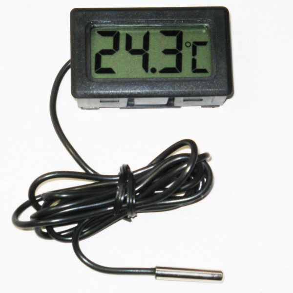 Digital thermometer with a sensor