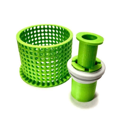 Overflow valve with adjustable water level in the pan with a grid